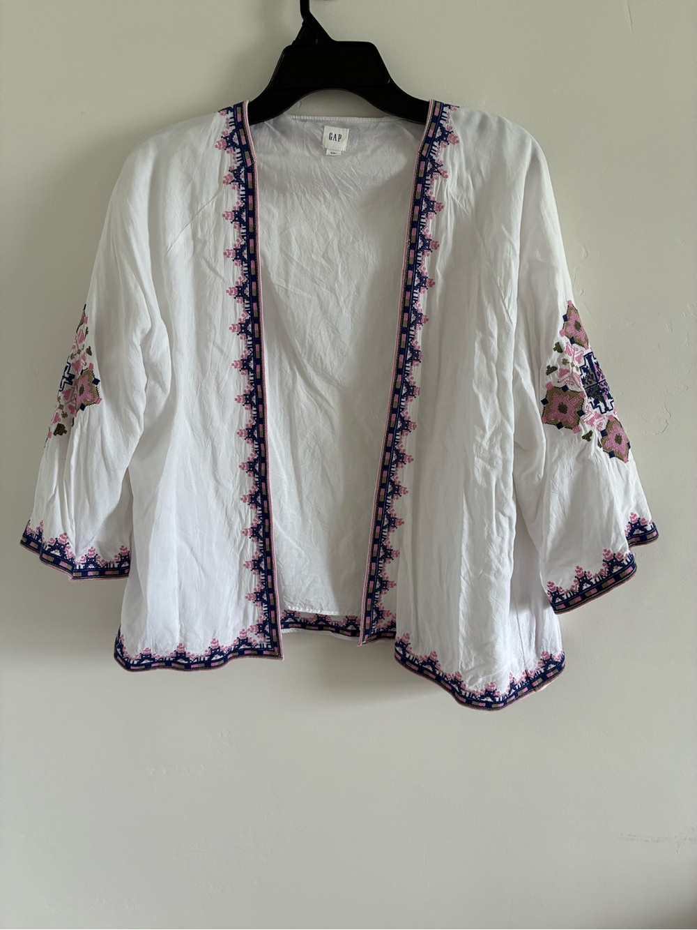 GAP White Embroidered Open Cardigan with Pink & Navy Floral Trim size s/m